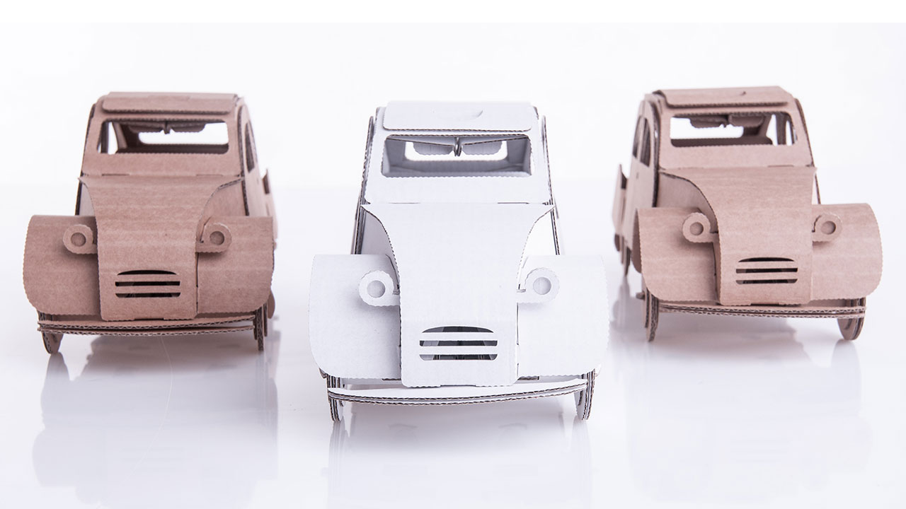 Leolandia Tin Snail Car