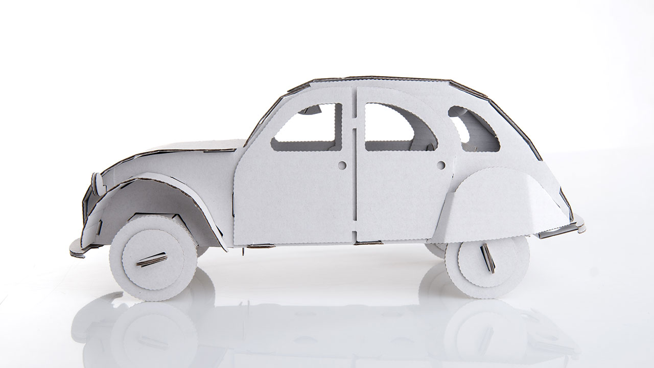 Leolandia Tin Snail Car