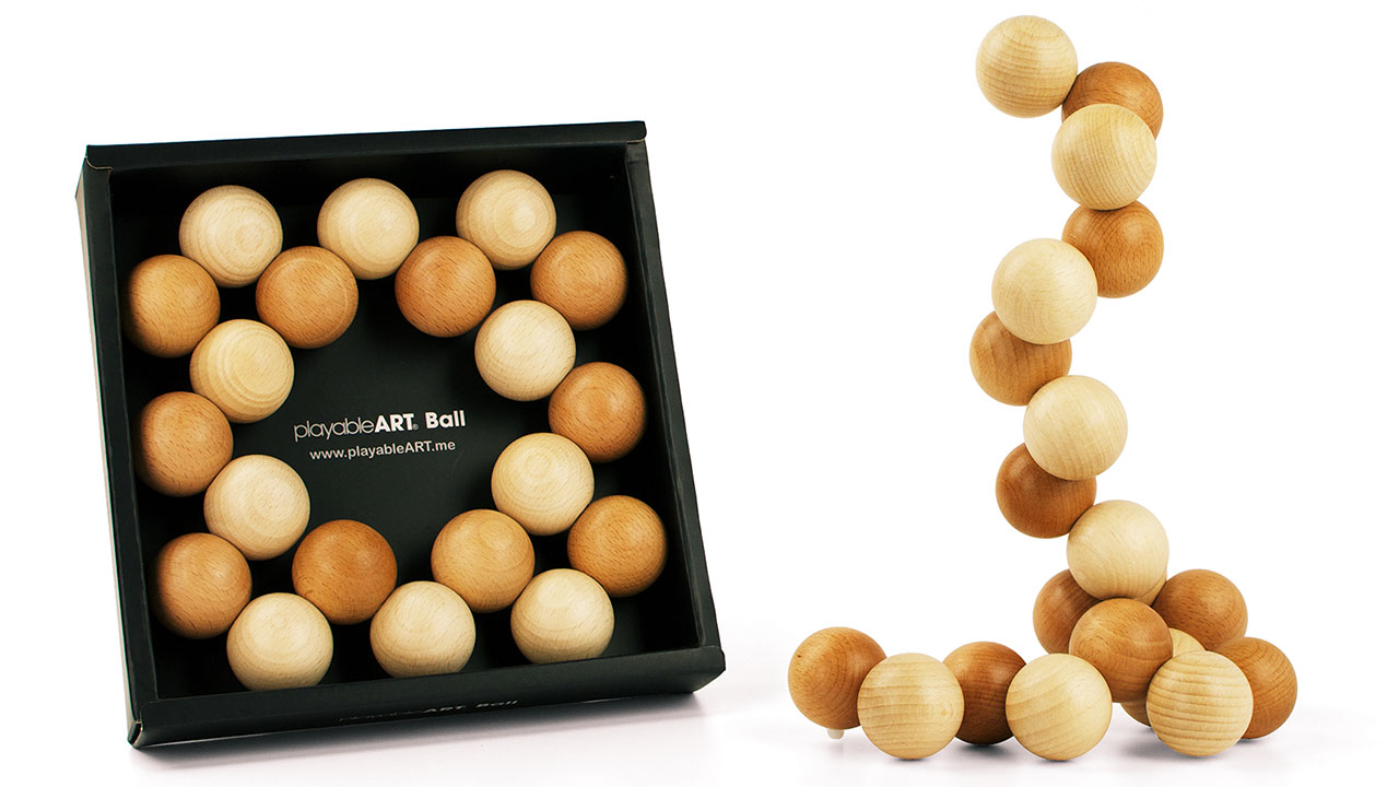 playableART Ball Natural
