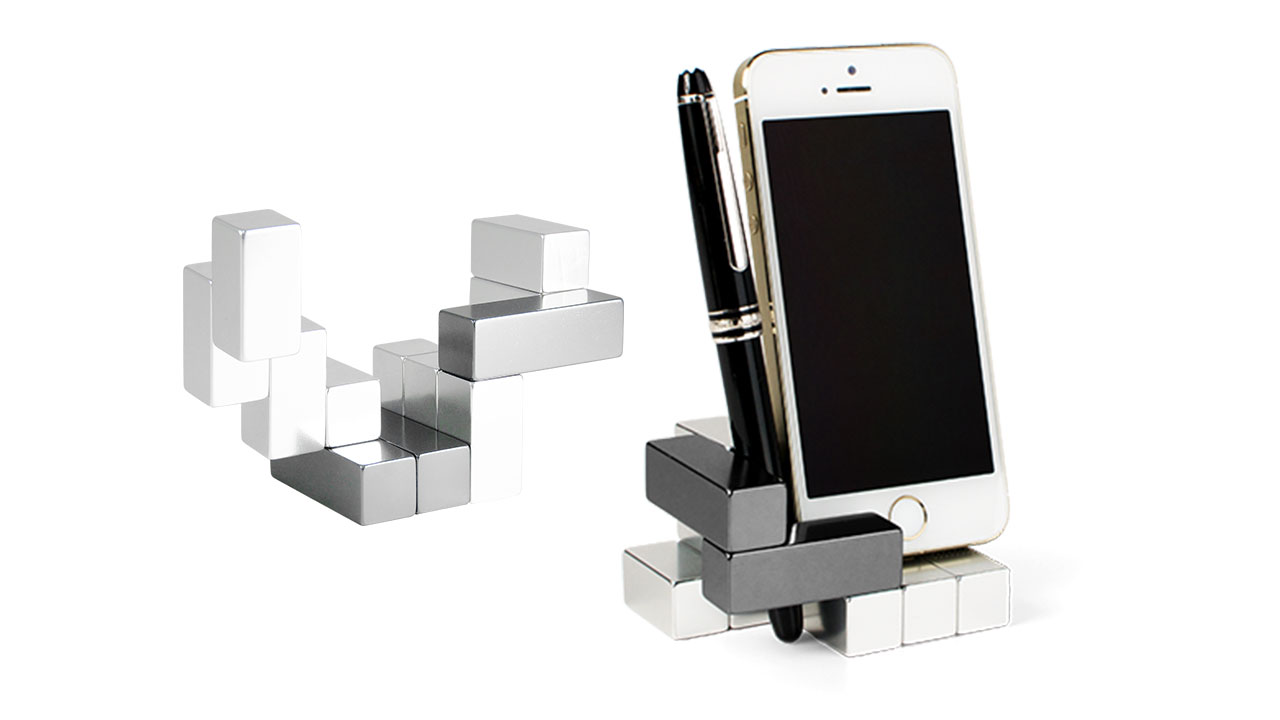 playableART mini metal cube